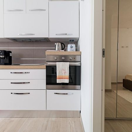 Purple Flower Suite Apartment Cala Gonone Zewnętrze zdjęcie