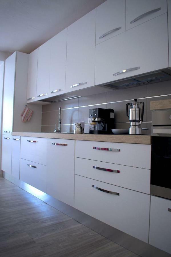Purple Flower Suite Apartment Cala Gonone Zewnętrze zdjęcie